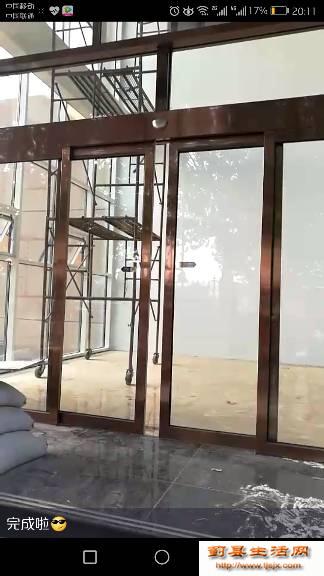 電動感應門專業制作與門窗制造技術解析